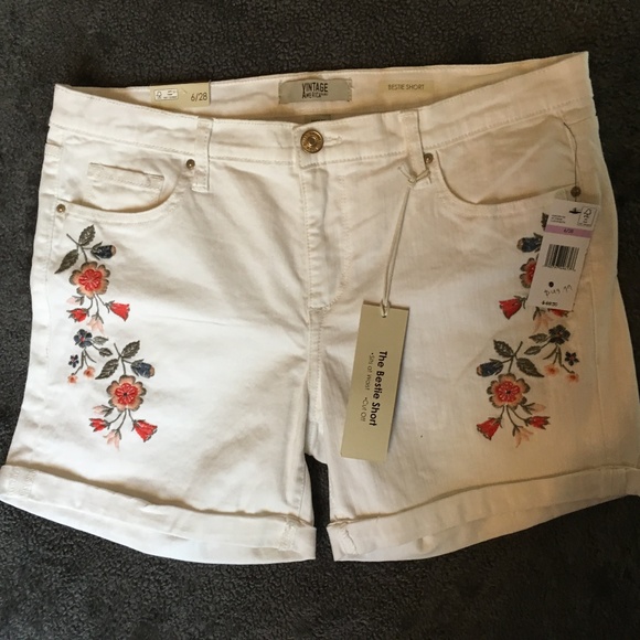 Sold out - Picture 2 of 7